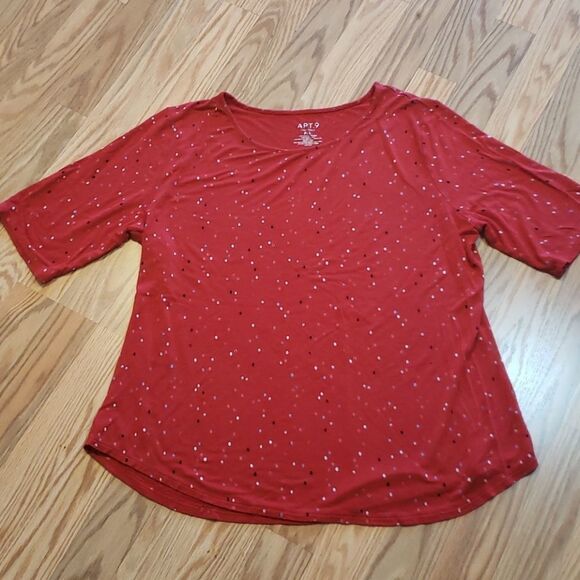 Soft Red Dot Tee, Apt 9, Petite XL - Picture 1 of 3
